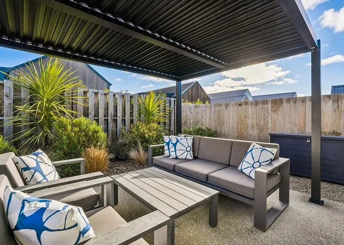 Base Northlake - Peaceful With Mountain Views Wanaka